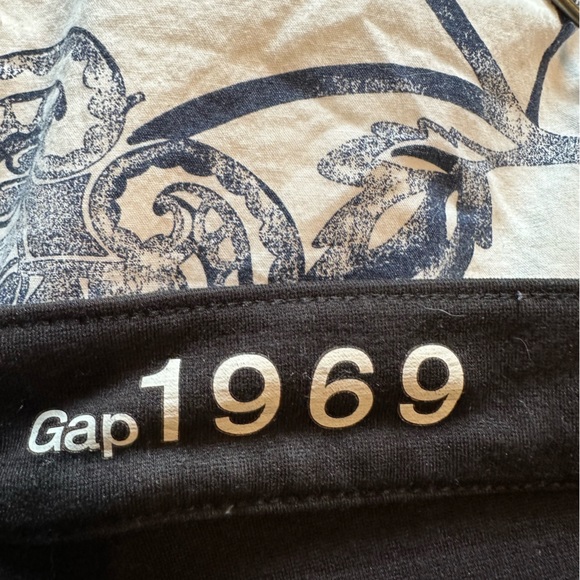 Gap 1969, Skinny legging Jean pants black , 30W, - Picture 3 of 4